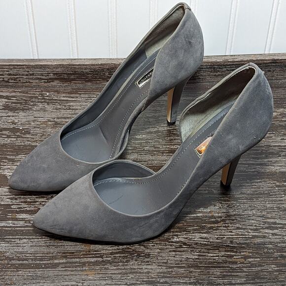 BCBGeneration Women's Gray Suede Pointed Toe Heels Size 8M - Picture 3 of 6